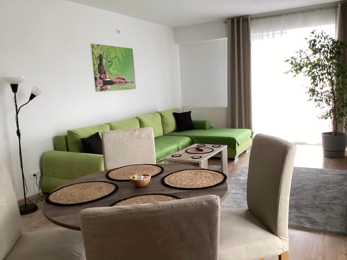 Relaxing Bucharest Airport Residences & Therme-Self Check-In 奥托佩尼 外观 照片