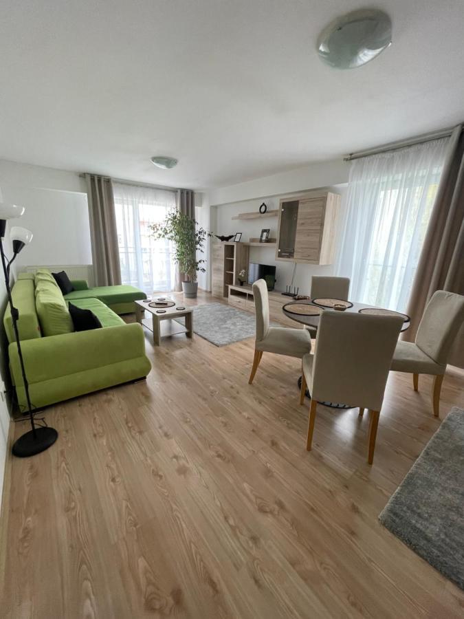 Relaxing Bucharest Airport Residences & Therme-Self Check-In 奥托佩尼 外观 照片