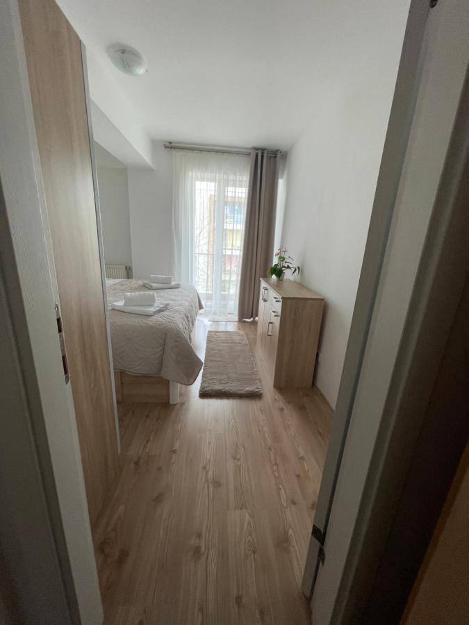 Relaxing Bucharest Airport Residences & Therme-Self Check-In 奥托佩尼 外观 照片
