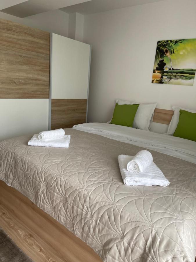 Relaxing Bucharest Airport Residences & Therme-Self Check-In 奥托佩尼 外观 照片